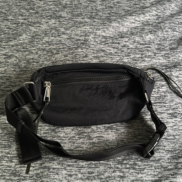 Rebecca Minkoff Black nylon belt bag GUC - Picture 4 of 9
